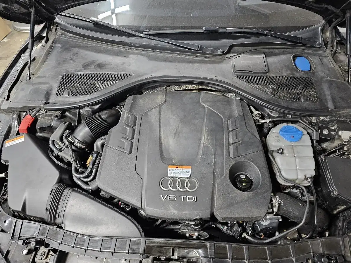 아우디 A7 50TDI 엔진 미션 CRT s트로닉 듀얼 클러치